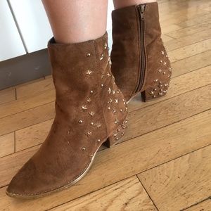 Missguided Tan Star Studded Ankle Boots 8